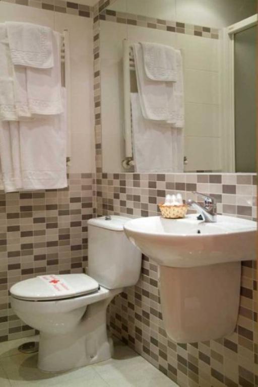 Hostal Colon Getafe Phòng bức ảnh
